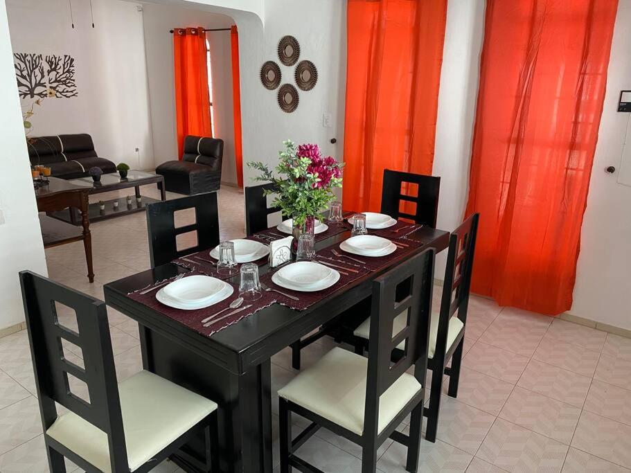 Casa Leonor. 2 cuartos