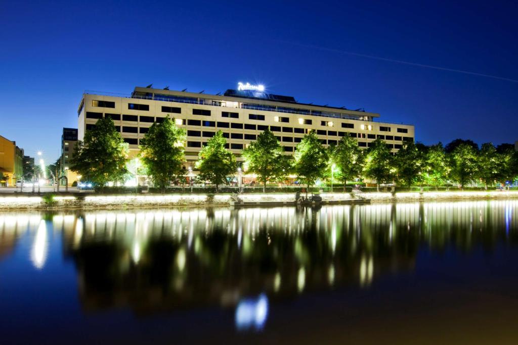 Radisson Blu Marina Palace Hotel