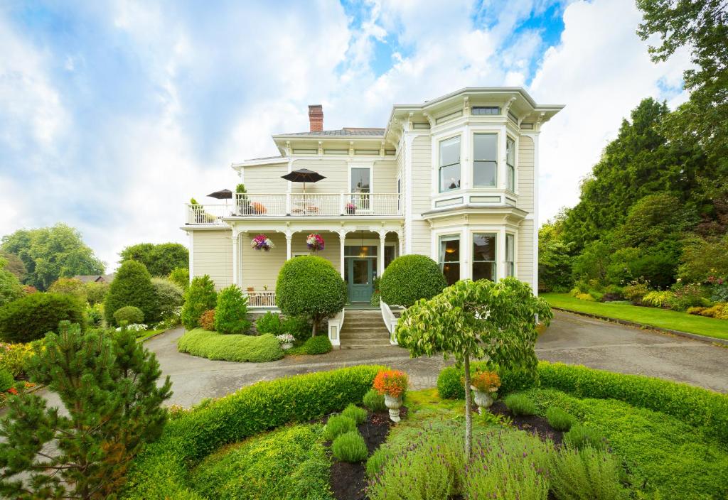 Fairholme Manor Inn (Victoria)