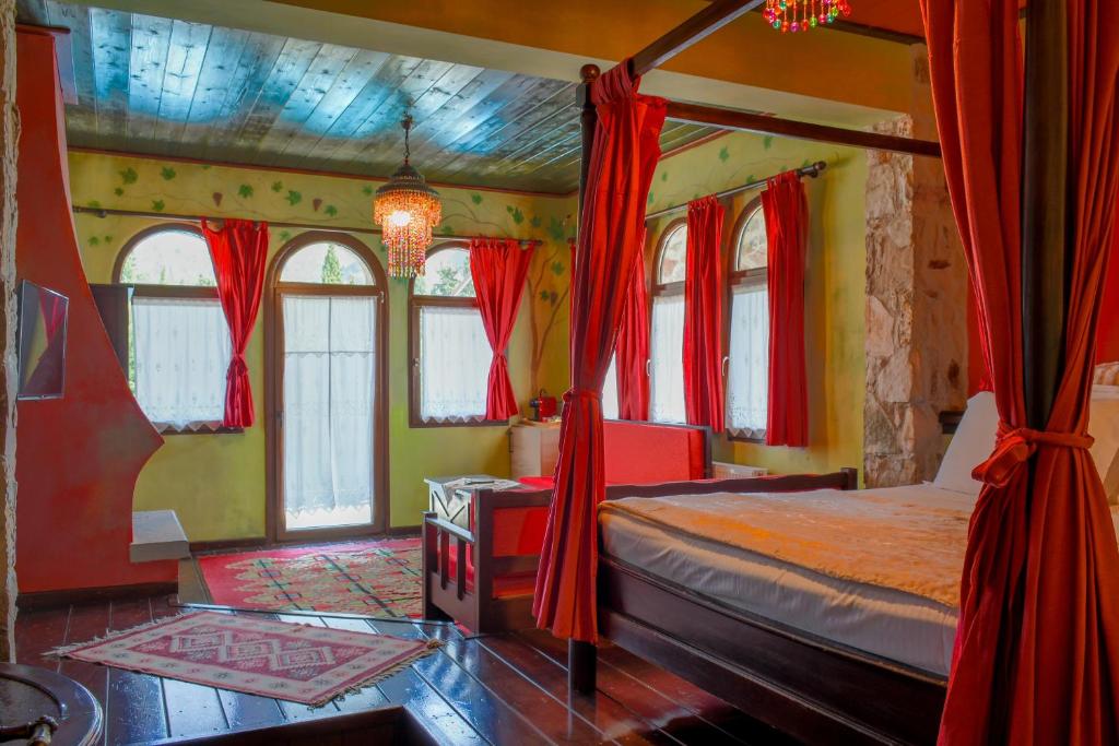 Monastiri Guesthouse