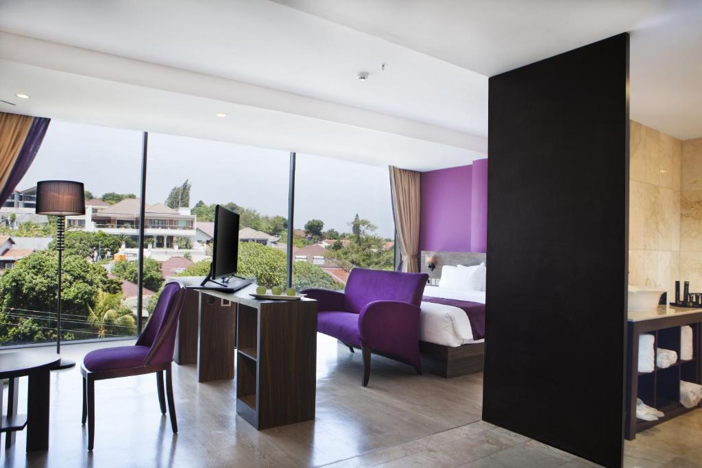 Grand Edge Hotel Semarang - CHSE Certified