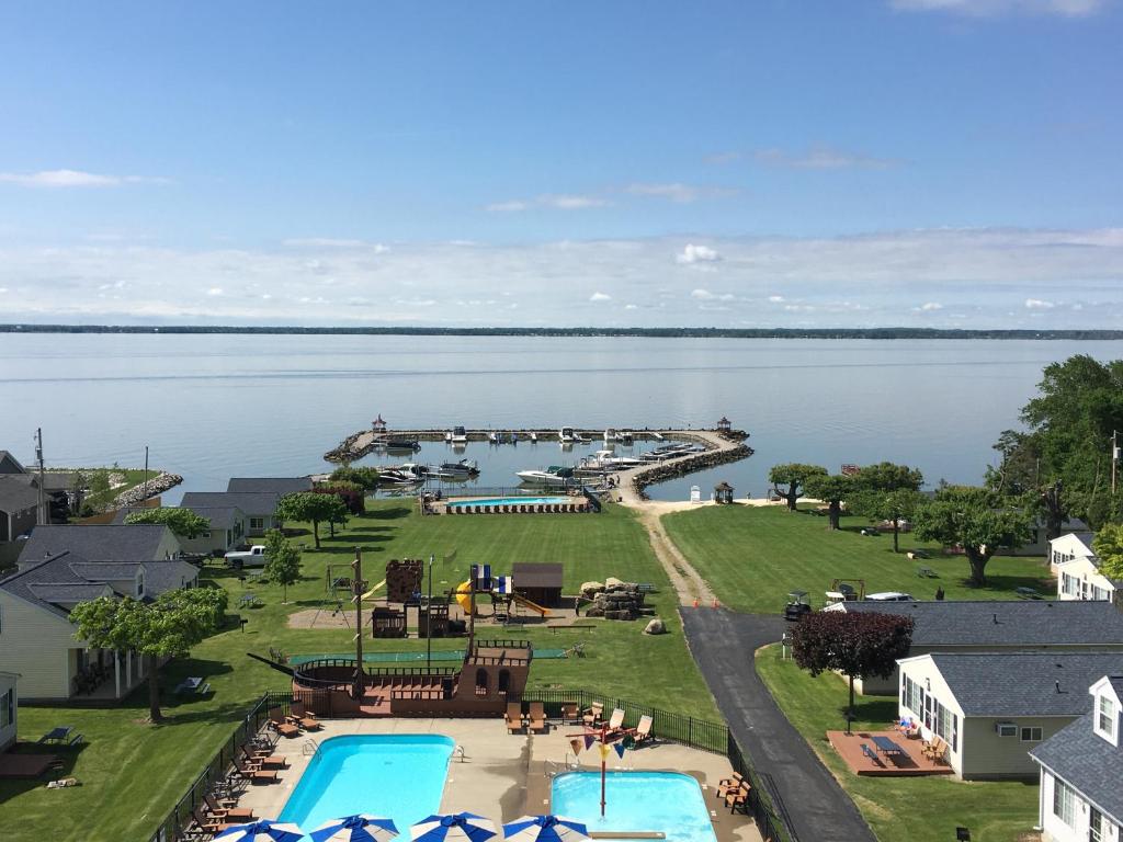 South Beach Resort Hotel (Marblehead)