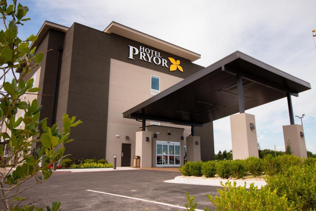 HOTEL PRYOR (Pryor)