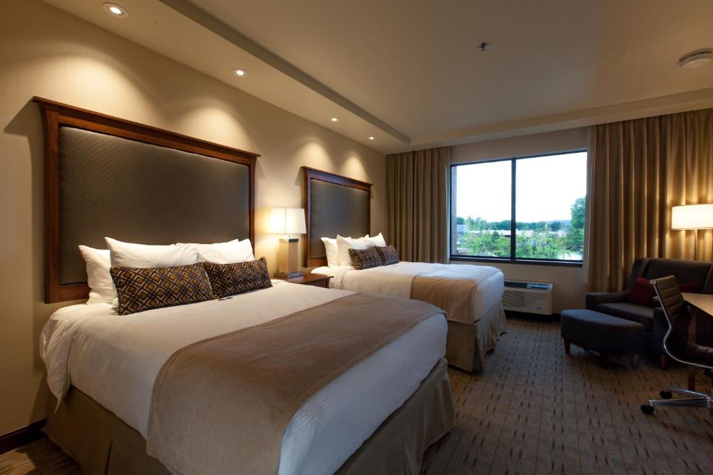 Best Western Premier Boulder Falls Inn (Lebanon)