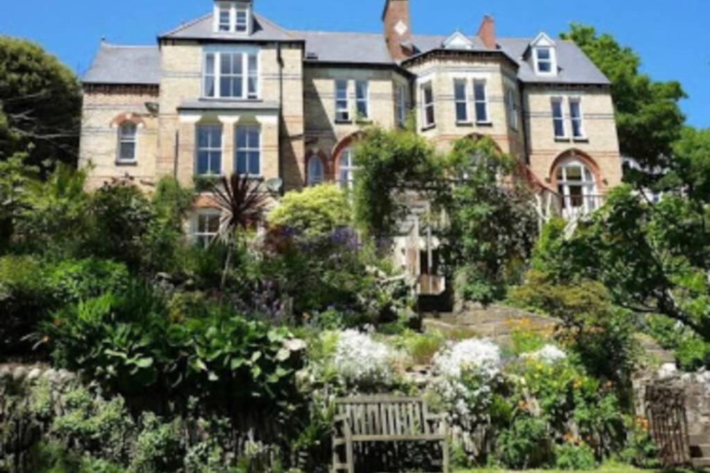 The Wilder Brook apartment @ The Devonian (Ilfracombe) 