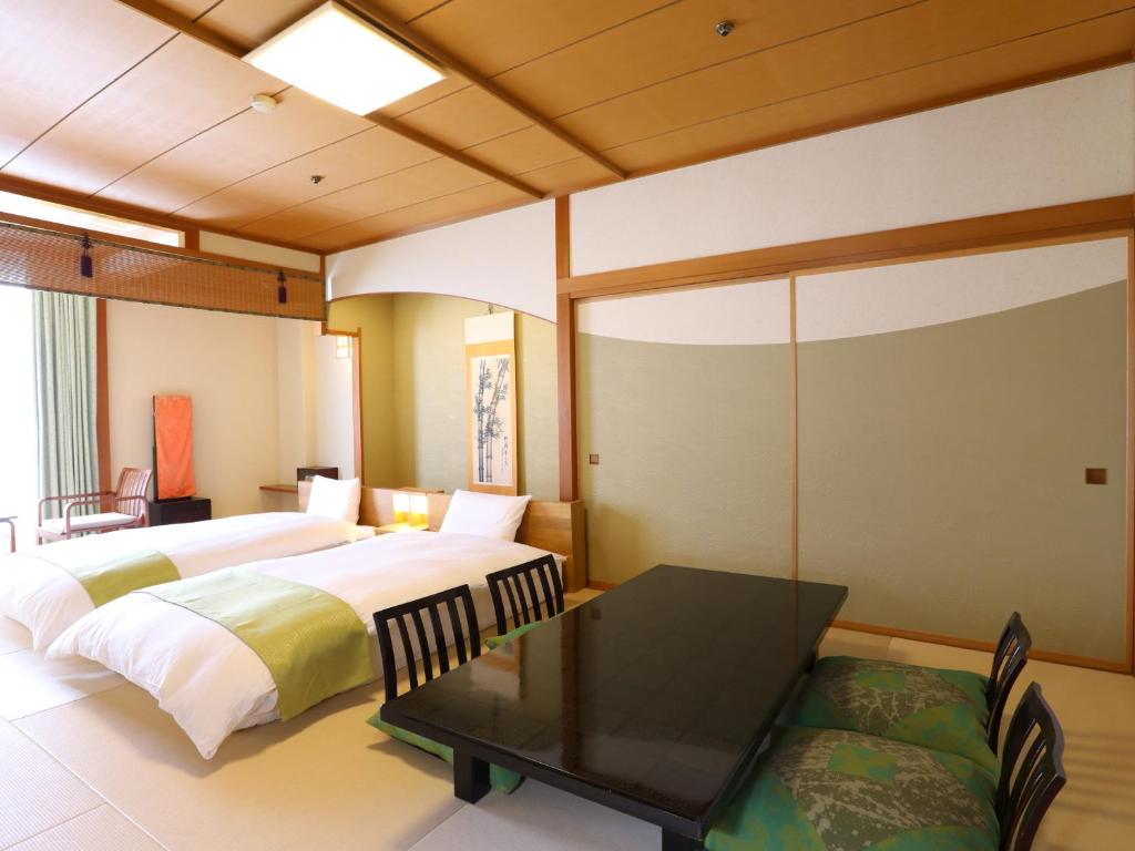Shuzenji Onsen Katsuragawa (Izu)