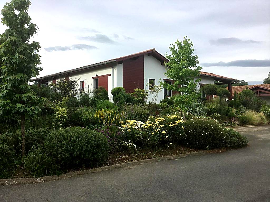 Maison Fleurie (Uhart-Cize)