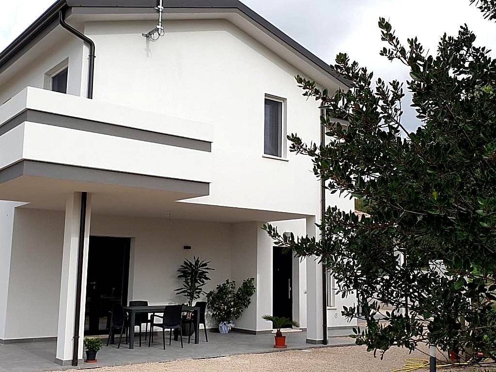 B&B Juniperus (SantʼAnna Arresi) 