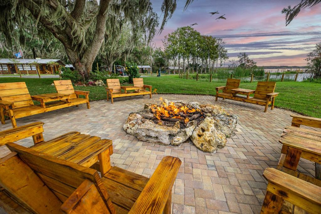Idlewild Lodge and RV Park